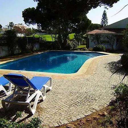 Sleeps 8 With Pool Air Con And Wifi Vale do Lobo